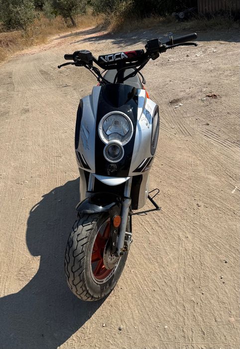 Scooter Hupper Kyalami