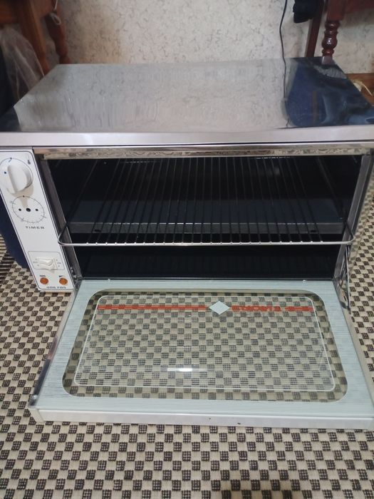 Електро духовка.