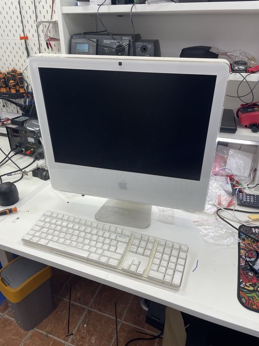 kultowy komputer iMac