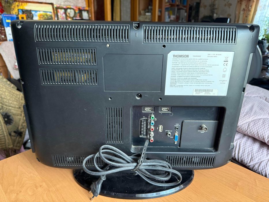 Телевізор Thomson 19HR3022 (Б/в)