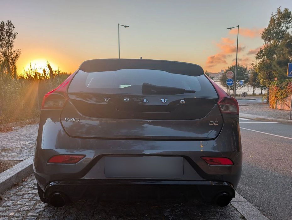 Volvo V40 D2 — foto 5