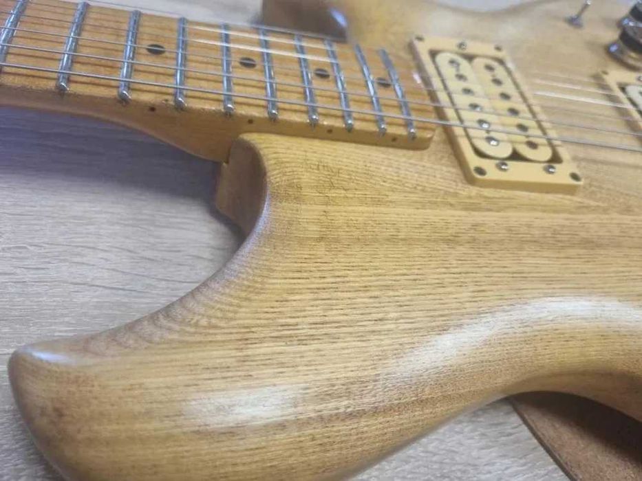 Gitara Ibanez Studio/Blazer SB70 z 1982 roku, japońska.