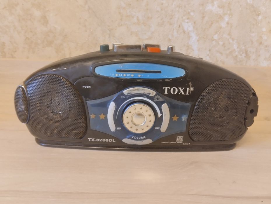 Касетні магнітофони GOLDYP GL-915 ,Toxi Tx-8200DL та плеєр