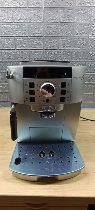 Delonghi Magnifica S ECAM  22.110.SB гар.6міс