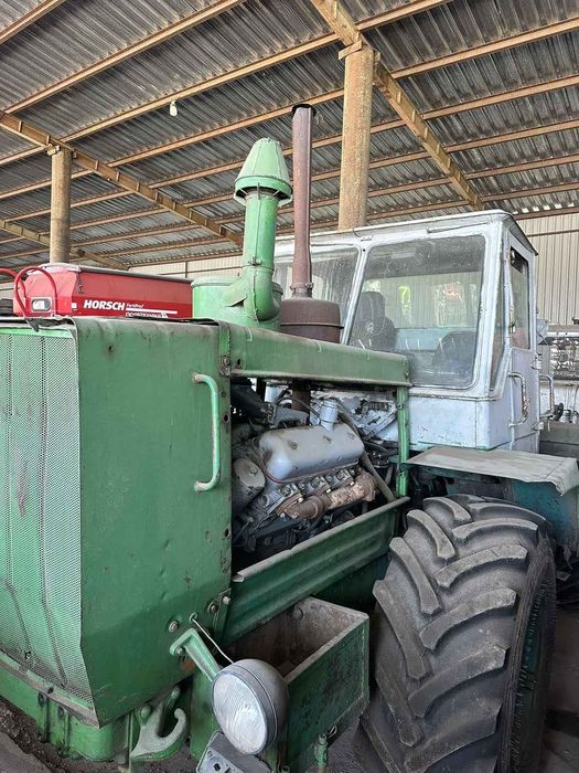 Трактор ХТЗ Т-150, двигун ЯМЗ-236, на 180 к.с., з 5 корп. ПЛУГОМ, 1990