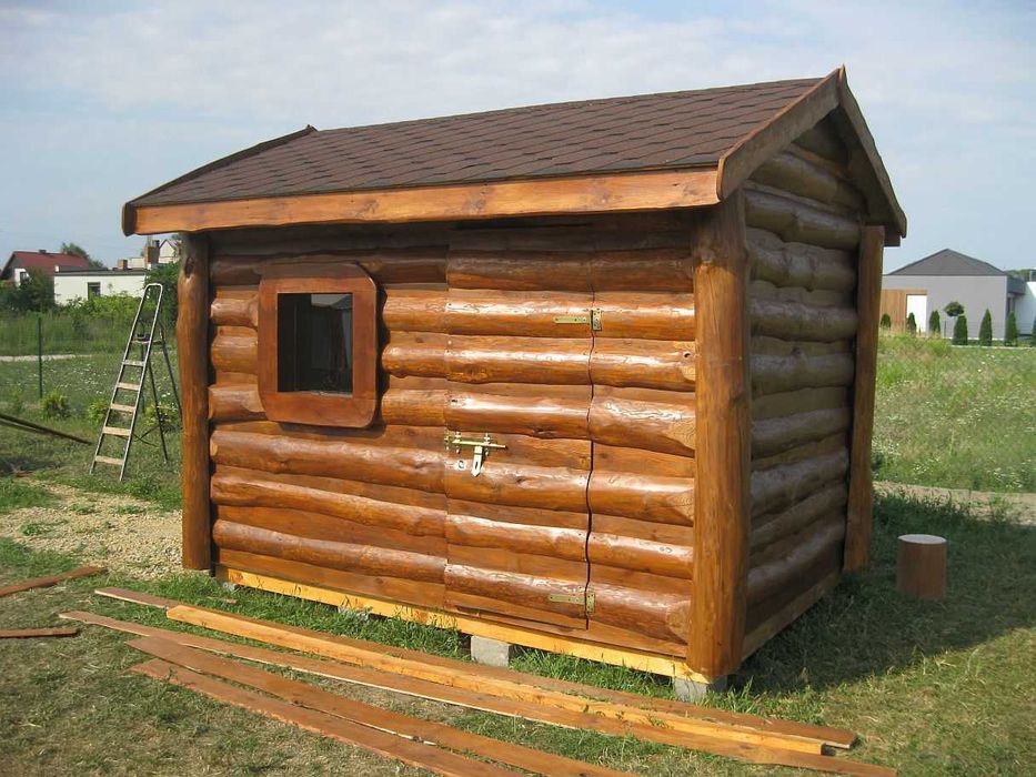 Domek narzędziowy drewniany z pół-bali o wym 325 x 210 cm