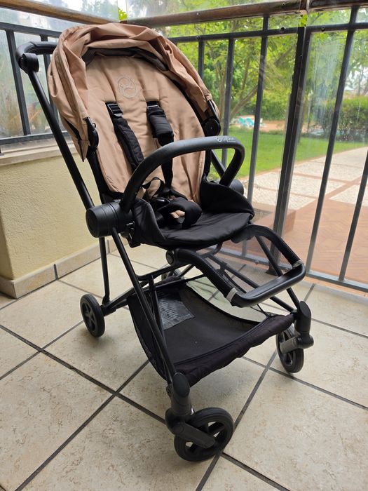Carrinho Cybex modelo mios em excelente estado