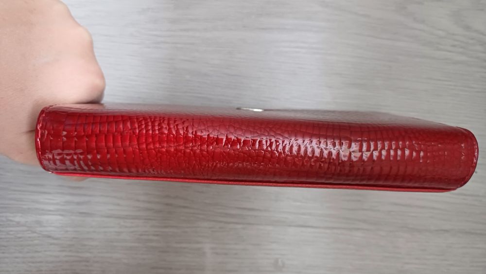 Portfel czerwony damski lakierowany duży NOWY  z metkami