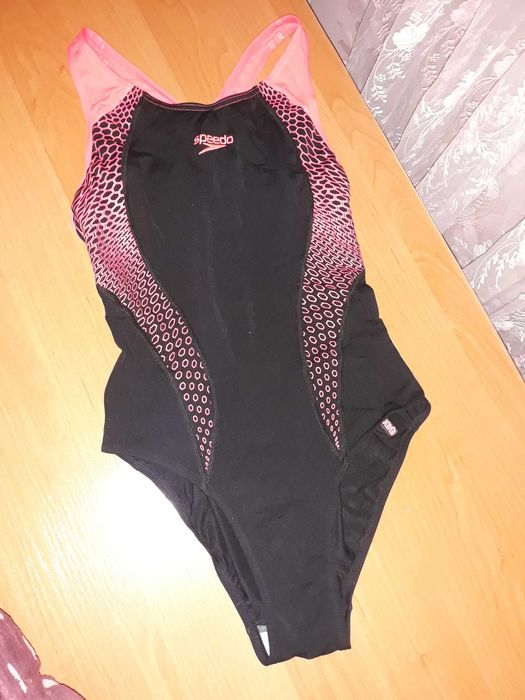 Speedo Endurance + купальник для плаванья размер 32