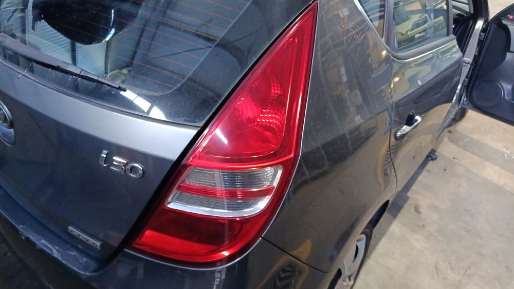 Farolim direito HYUNDAI i30 (FD)