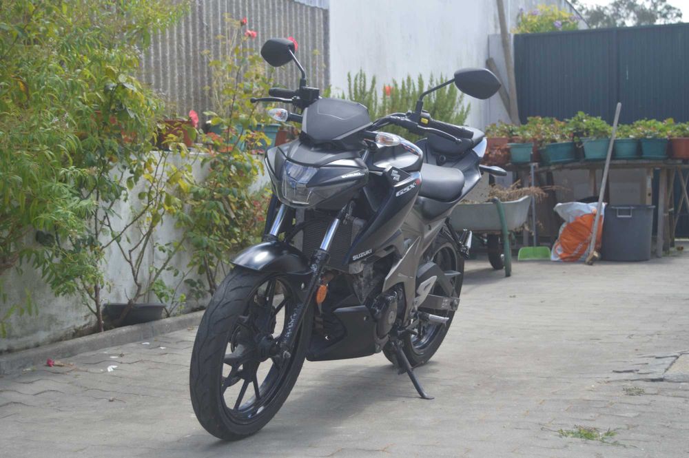Suzuki GSX - S 125