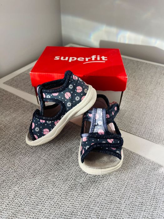 Sandałki SuperFit dla maluszka
