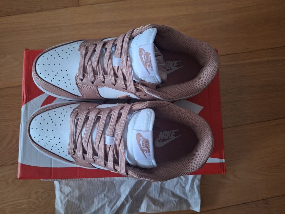 Ténis Nike Dunk novos