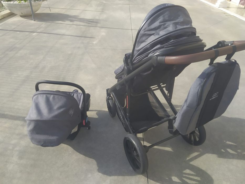 Conjunto carrinho/alcofa + ovo/cadeira de transporte