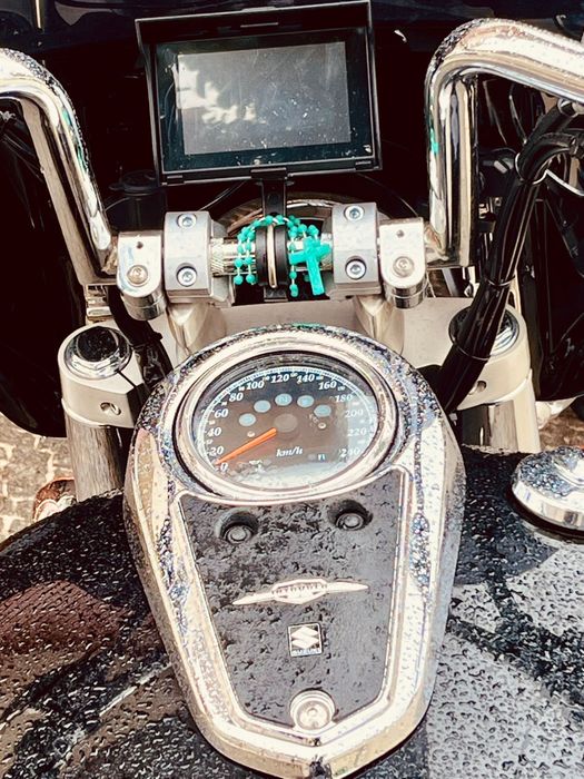 Suzuki Intruder 1800cc – 2013