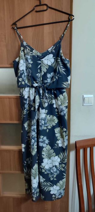 Sliczny kombinezon New Look