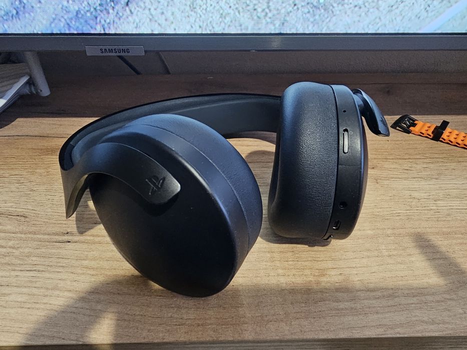 Playstation pulse 3d wireless headset