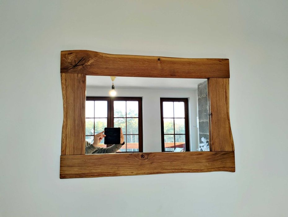 Lustro dębowe z naturalnym brzegiem. Lustra drewniane na wymiar