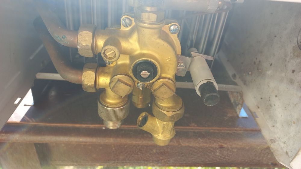 Esquentador antigo mas novo