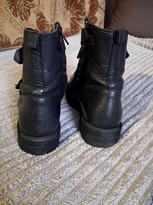 Шкіряні черевики Kipling