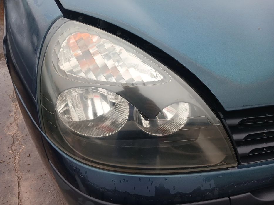 Ótica / farol direita RENAULT Clio II (BB0/1/2_, CB0/1/2_)