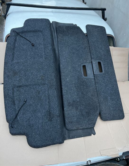 Полка Nissan Note оригінал гарний стан