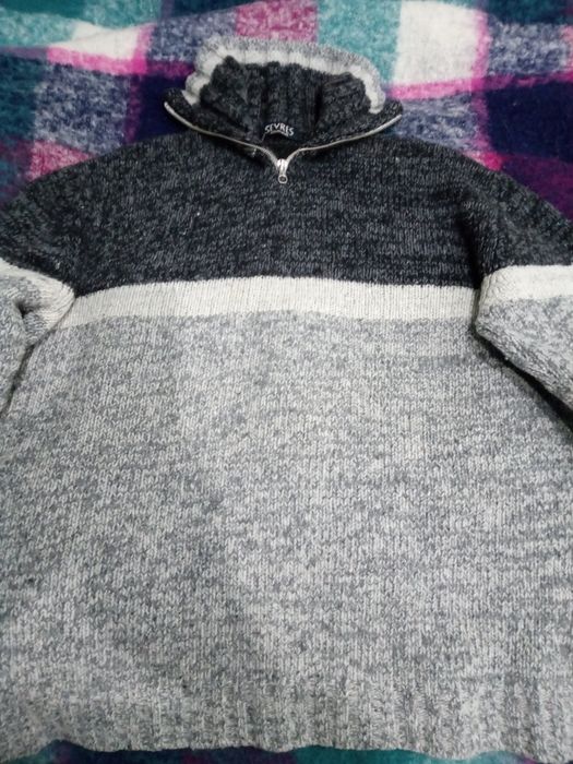 Для пышных дам кофта вязаная ,свитер ,толстовка