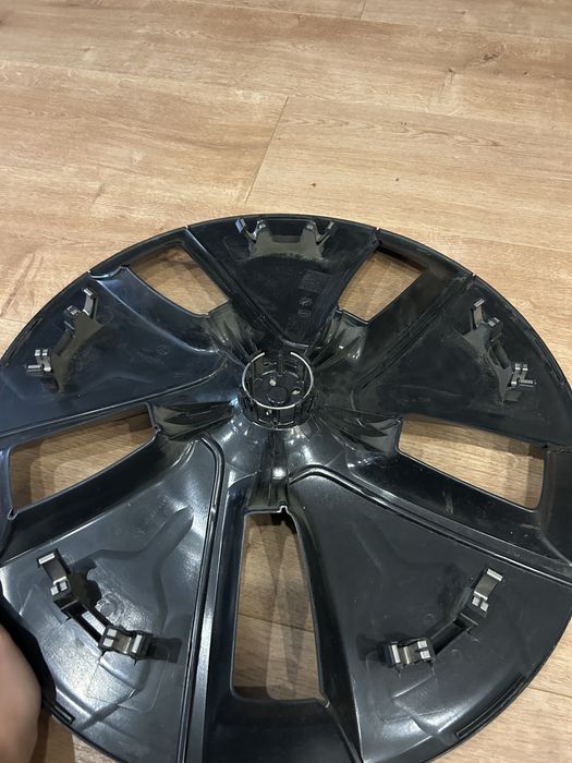 Tampão Jante Tesla Model 3