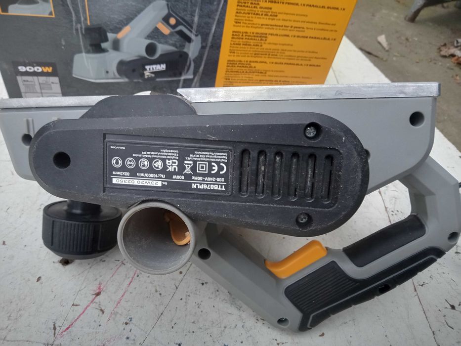 Titan strug ręczny sieciowy 82 mm