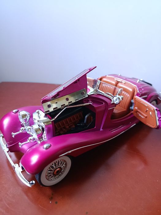 Модель Mercedes Benz 500 -K 1/24