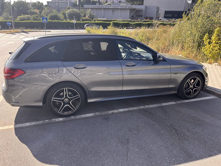 Mercedes-Benz C 300 — fotografia 12