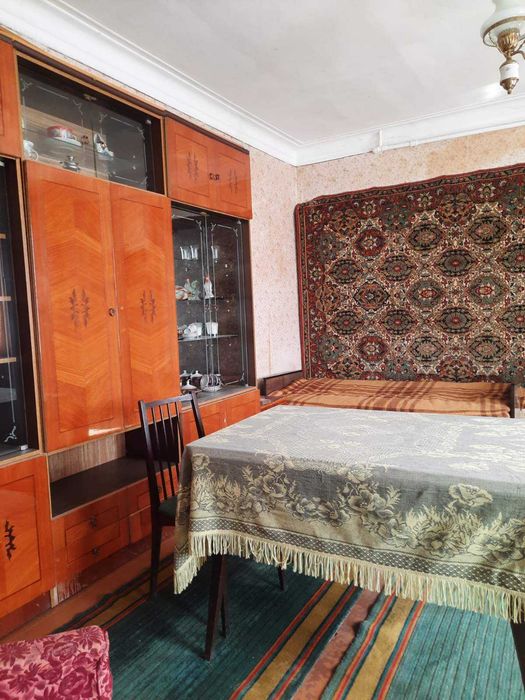 Продам дом Ленпоселок ул. Магистральная. Центр. Торг.