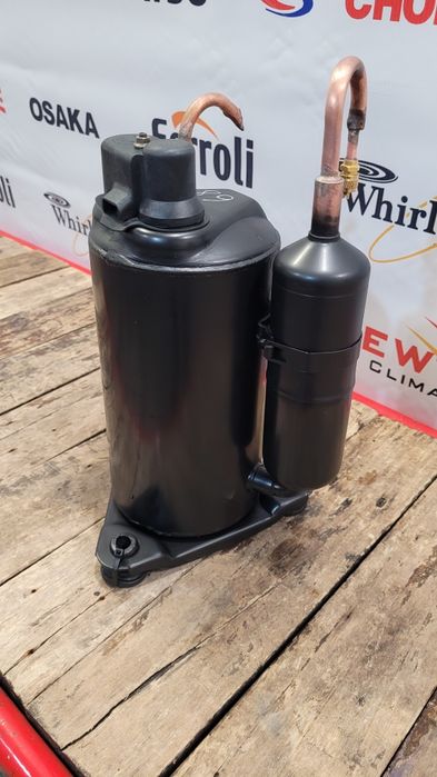 Компрессор SAMSUNG - 12. (R-22)