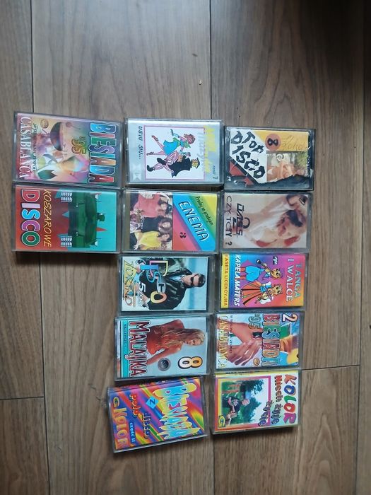 Sprzedam kasety  do radia