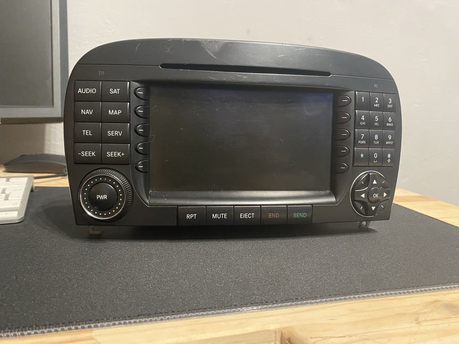 Обміняю НАВІГАЦІЯ Command Mercedes SL  R230 A2308205489