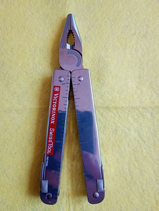 Victorinox Swiss Tool 1998
