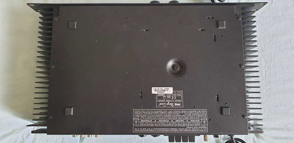 Wzmacniacz stereo STA-121 z czterema przełączanymi wejściami liniowymi