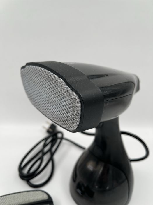 Escova de engomar a vapor Becken (1500W)