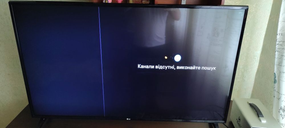 Продам телевизор lg 49LJ594V