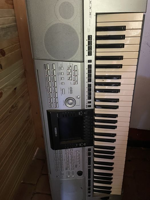 Yamaha psr 3000 do naprawy