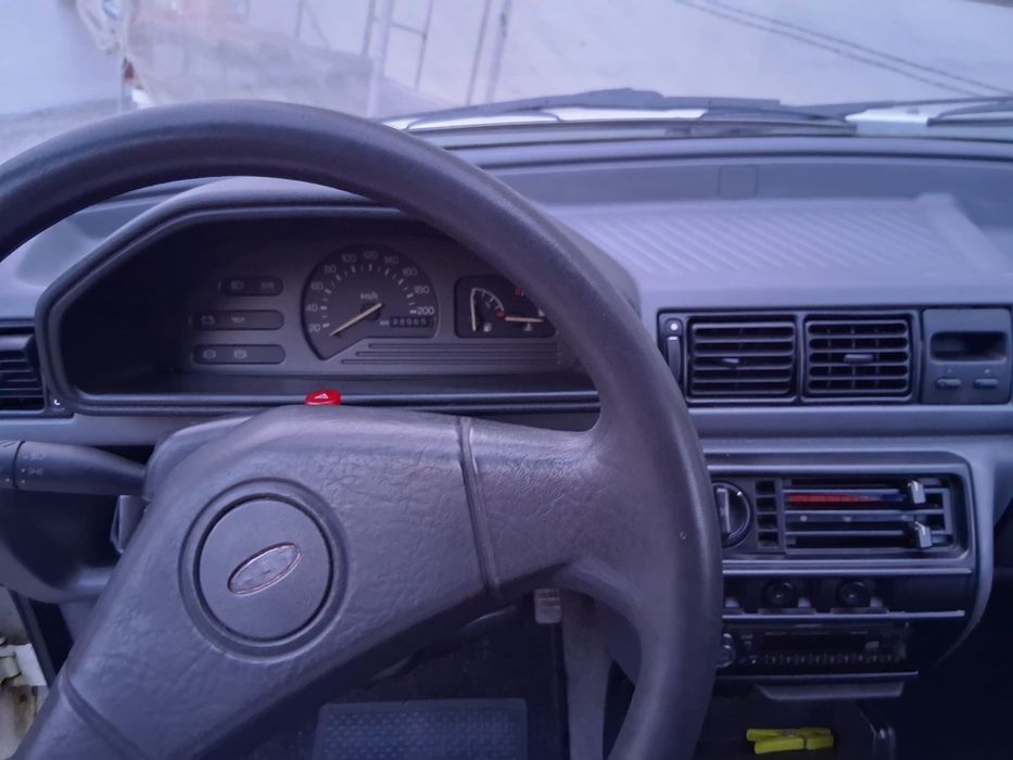 Ford Fiesta 1.8D MK3 Comercial
