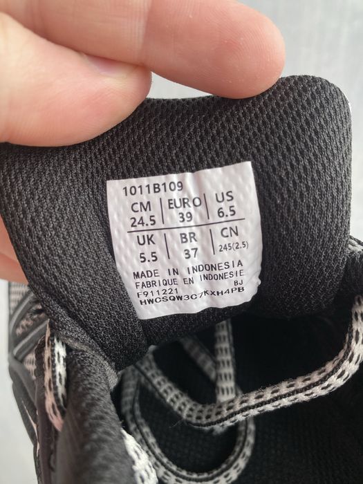 Жіночі кросівки Asics gel-kahana 8