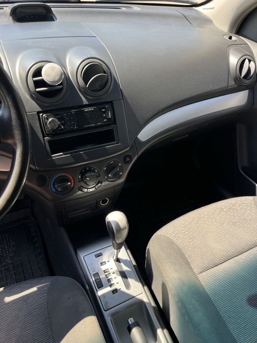 Продам Chevrolet aveo 2011