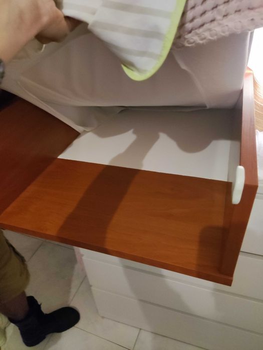 Muda fraldas VADRA + capas + estrutura para cómoda MALM