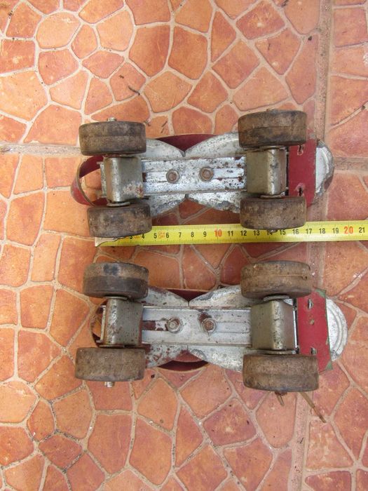 Par de patins anos 70/80