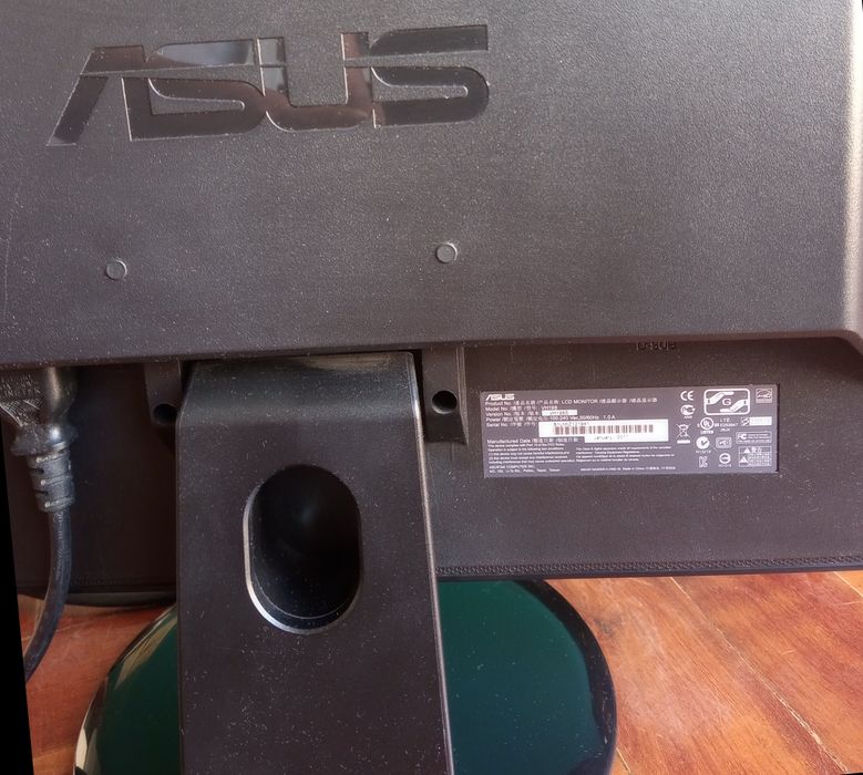 Monitor ASUS 19"