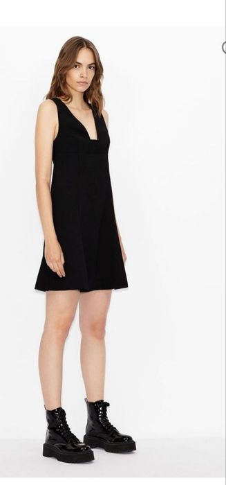 Продам плаття Armani exchange