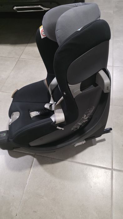 Cadeira Auto Cybex Sirona Rotativa (Com Isofix) – Excelente Estado