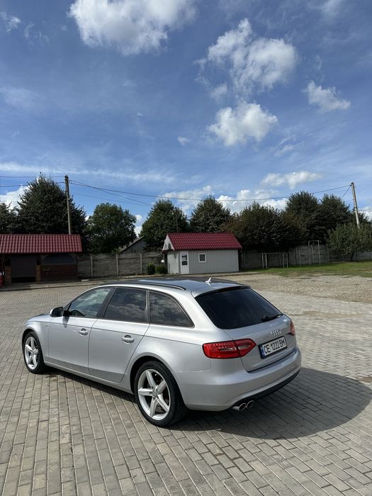 Audi A4 2013.
