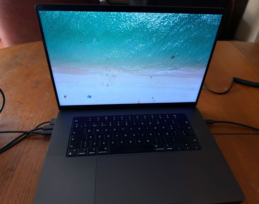 Macbook pro 16 - M3 Pro - 1tb 36Gb ram - OTIMO ESTADO